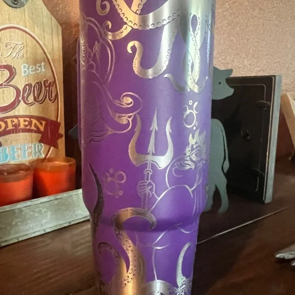 30oz STANLEY ENGRAVED URSULA THE SEA WITCH - Picture 3 of 7